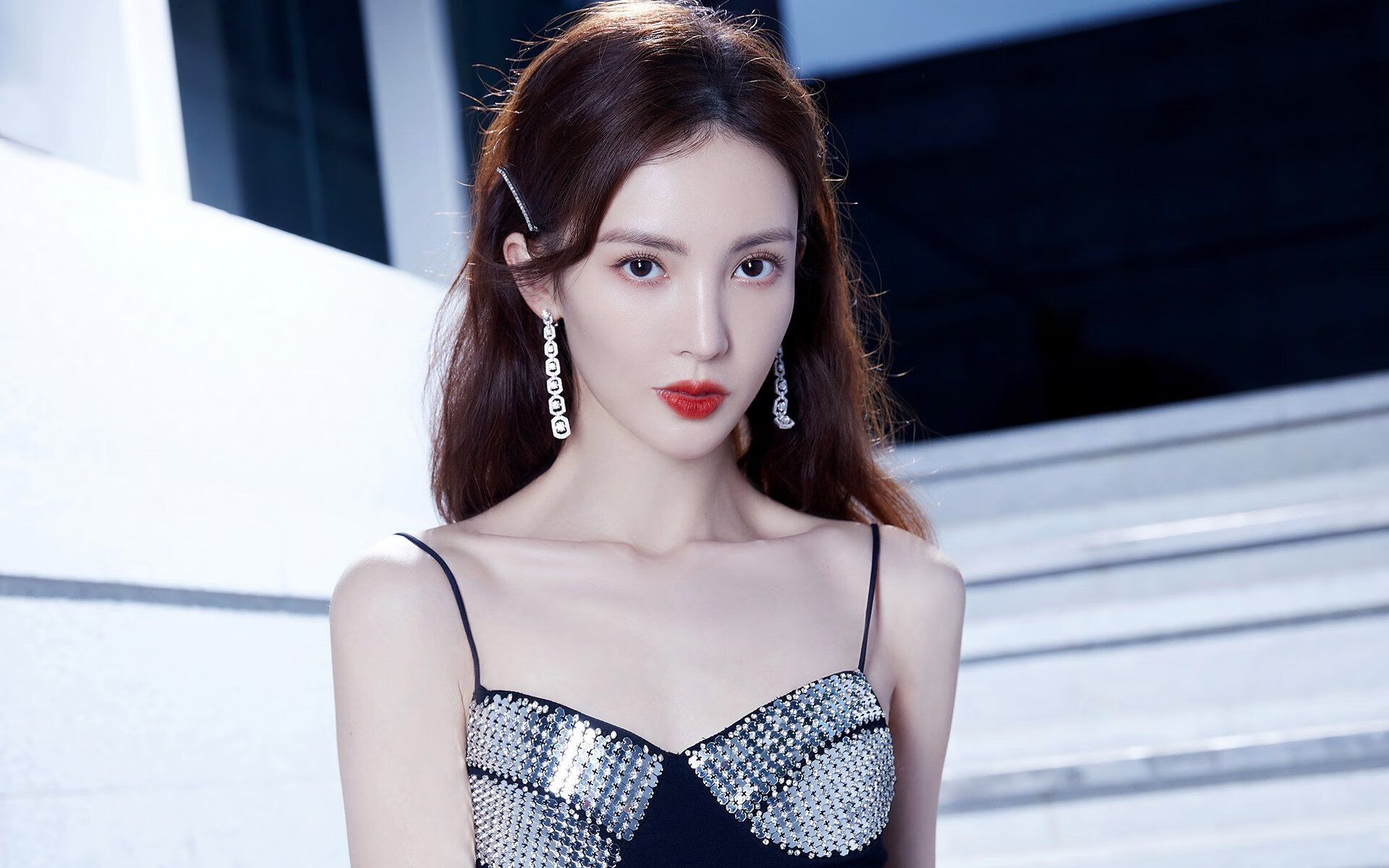 开云APP-血战到底！德罗赞背身单打一剑封喉，马刺终结活塞噩梦