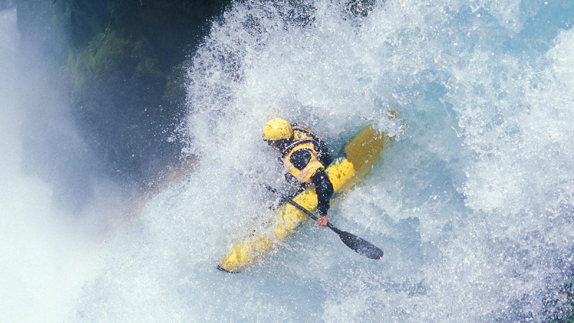 篮球之神降临足球殿堂，东契奇的世界杯之夜如何改写体育史？