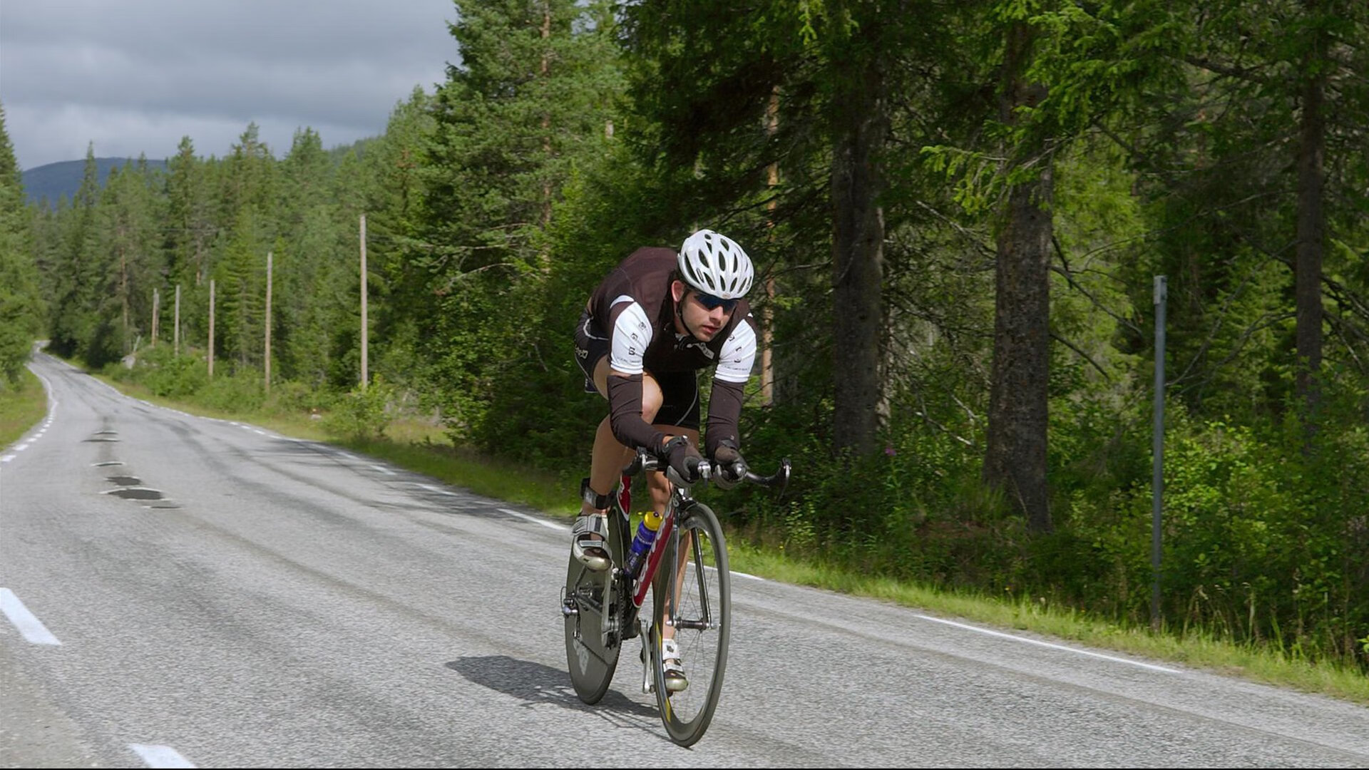 若日尼奥，大场面先生！手术刀传球撕碎皇家社会，他才是隐形节拍器